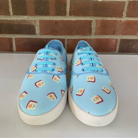 Cute To The Core Toast Print Lace Up Sneakers Women’s US 10 M - Picture 3 of 10
